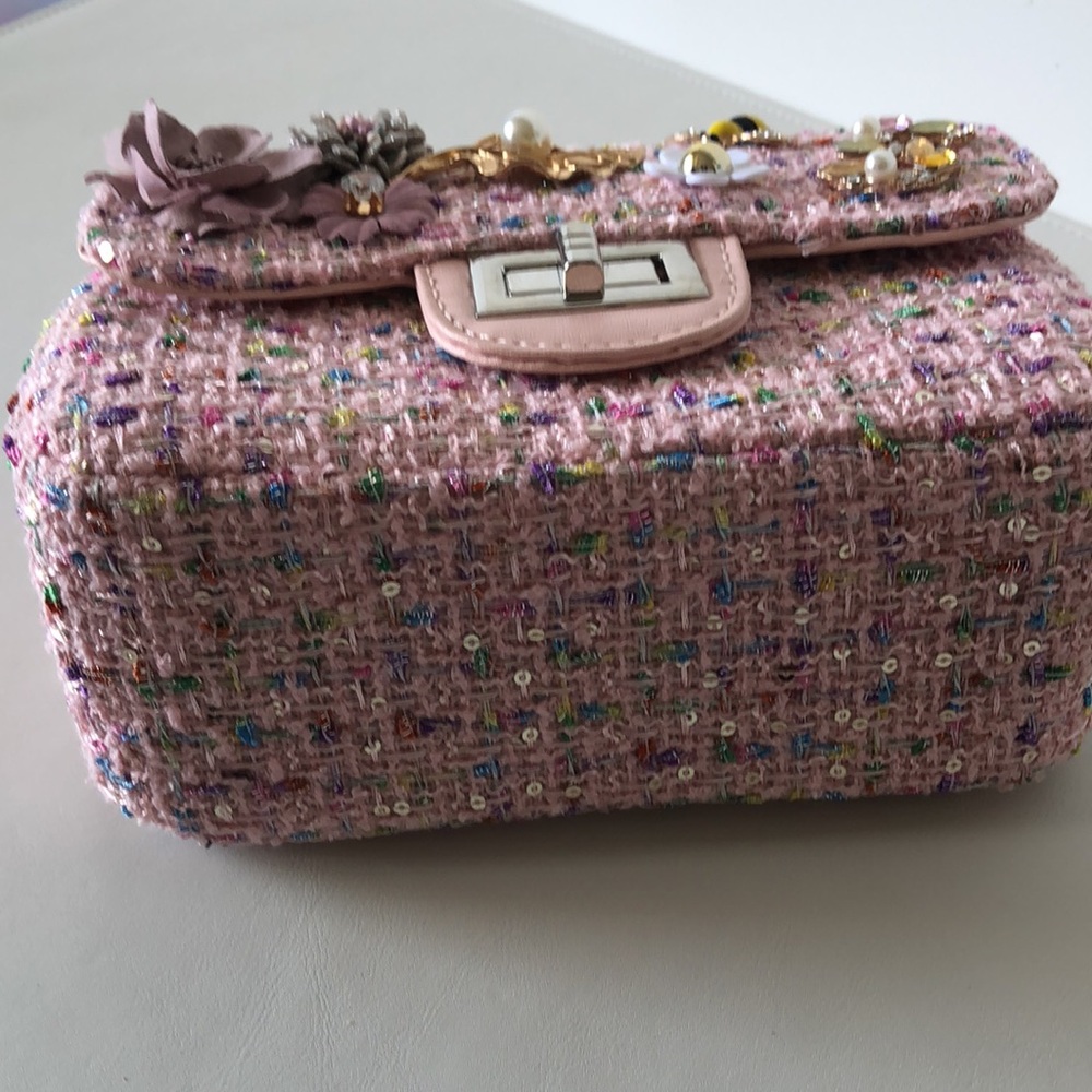 Purse - Picture 5 of 9